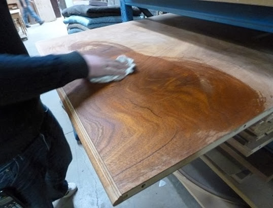 dining room- carrocel table grain