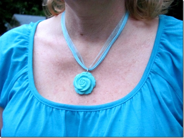 aqua rose necklace