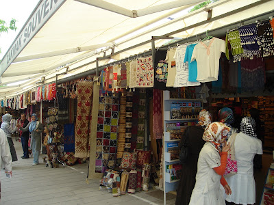 Day 5 : The colorful market in Cappadocia.