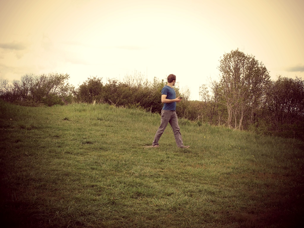 [A%2520walking%255B4%255D.jpg]