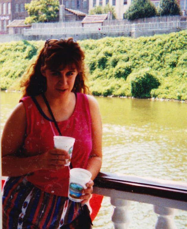 [younger%2520Jenn%255B3%255D.jpg]