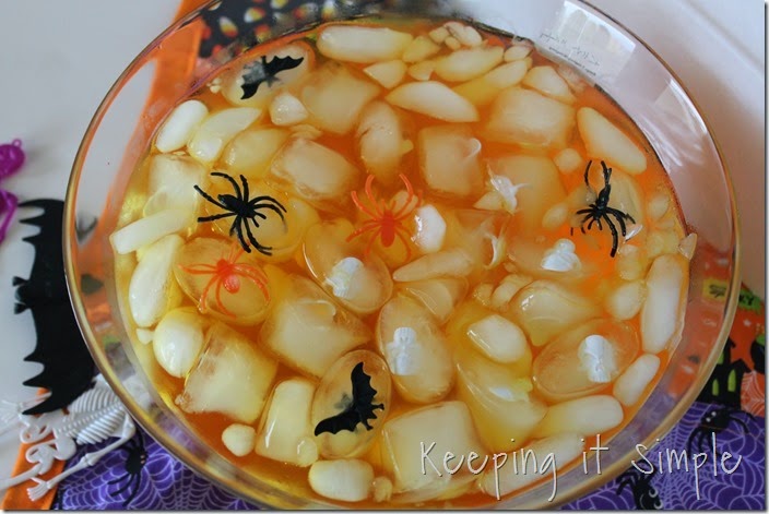 #shop Low-Calorie-Spooky-Halloween-Drink-with-Crysal-Light #PlatinumPoints (21)