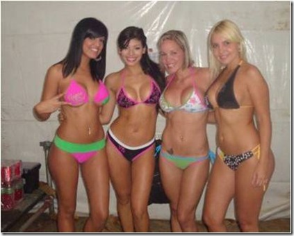 chicas-super-sexys-bikini-playas-oriente