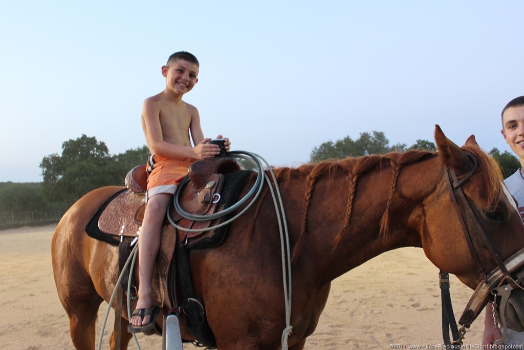 [Vlad%2520and%2520Dima%2520horses%2520010%255B3%255D.jpg]