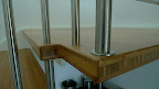 40mm plate i trapp. Struktur: vertikal. Farge: caramel.