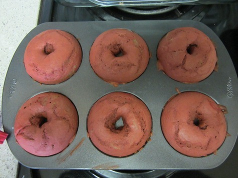 red velvet donut 120