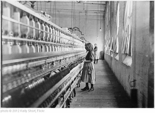 'Child Labor: Carolina cotton mill, 1908.' photo (c) 2012, Kelly Short - license: https://creativecommons.org/licenses/by-sa/2.0/