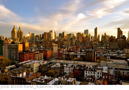 'NYC' photo (c) 2009, Sarah_Ackerman - license: http://creativecommons.org/licenses/by/2.0/