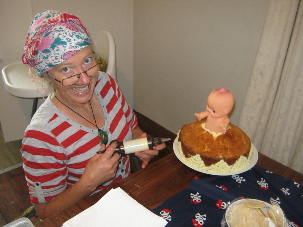 [princess%2520and%2520pirate%2520party%2520007%255B6%255D.jpg]