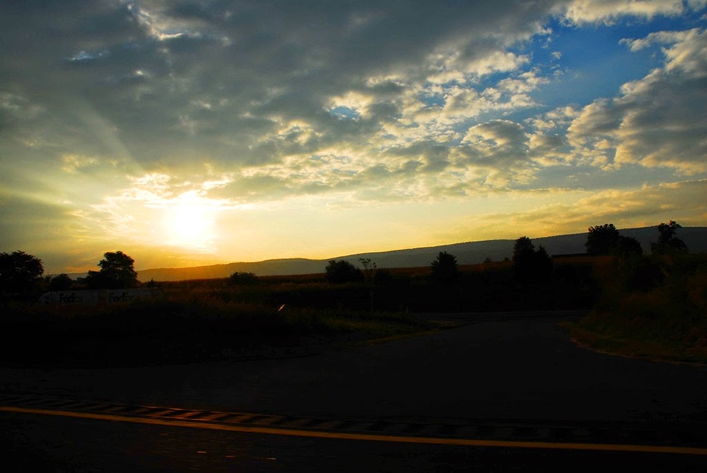 [Shenandoah-Sunrise4.jpg]