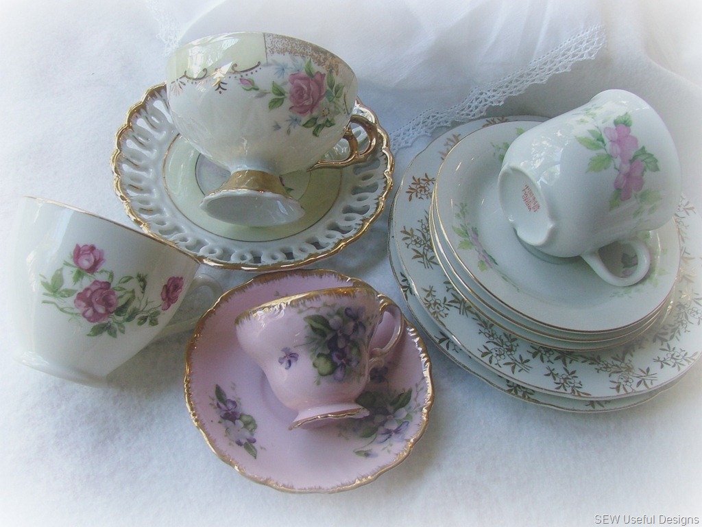[Teacups%25201%2520pic%255B7%255D.jpg]