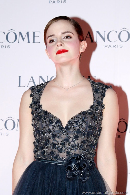 emma-watson-sexy-linda-gostosa-hermione-harry-potter-desbaratinando-sexta-proibida  (22)