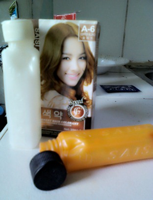 hair colorific day http://www.theindecenttruth.blogspot.com/