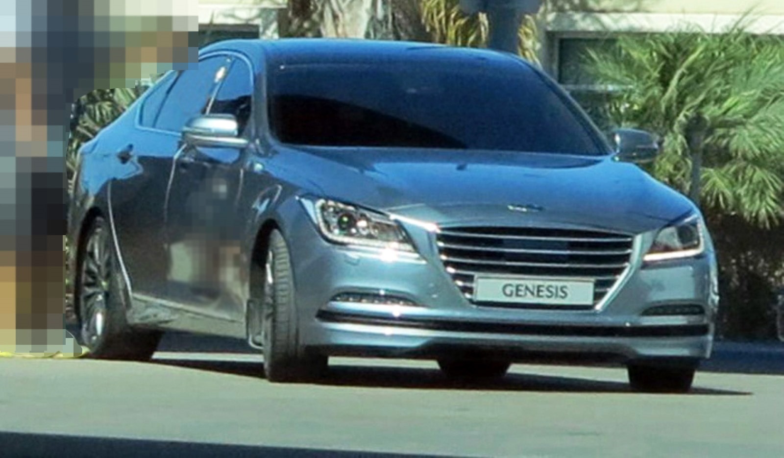 [2014-Hyundai-Genesis5%255B01%255D%255B4%255D.jpg]