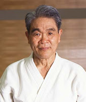 Shoji Nishio nisho keguruan.jpg