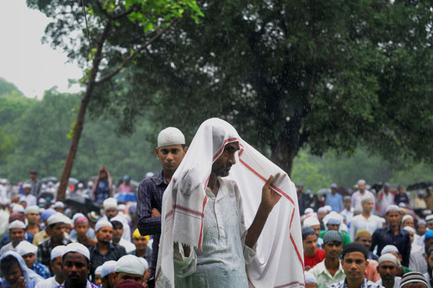 مظاهر عيد الفطر المبارك لعام 2013  فى العالم 