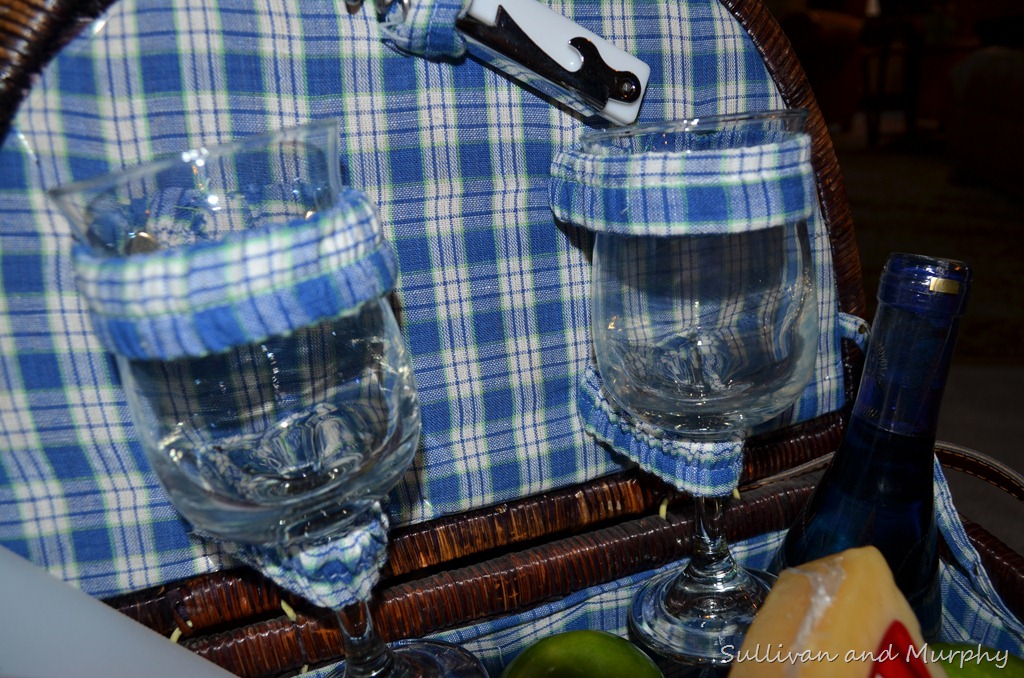 [glasses%255B3%255D.jpg]