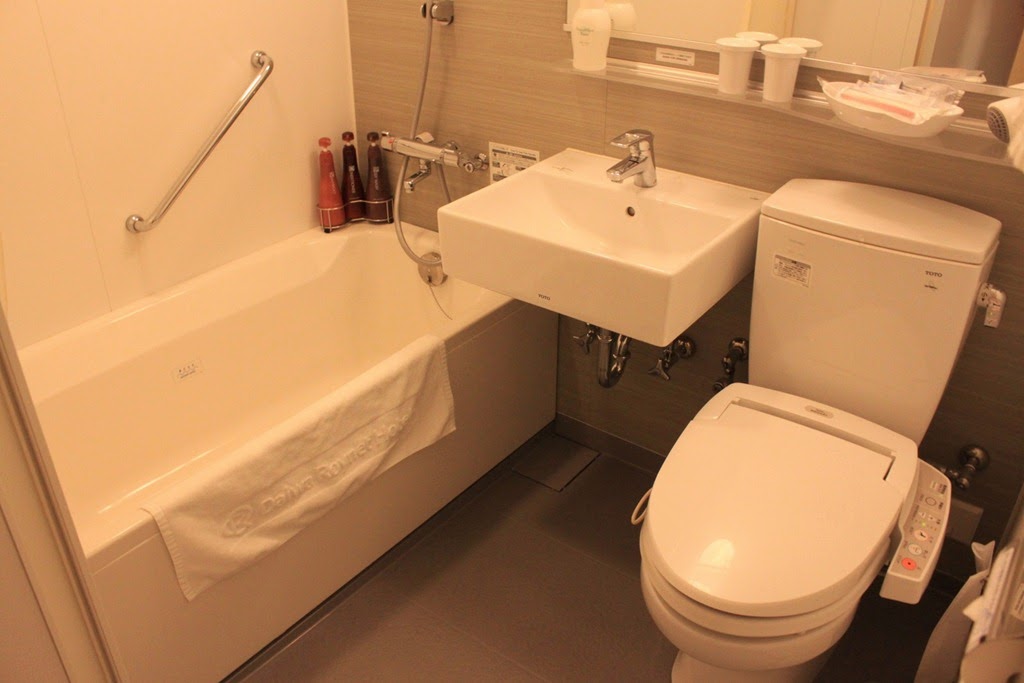 [%25C3%2598%257EDaiwa%2520Roynet%2520Hotel_t%25C2%25A4_01%255B6%255D.jpg]