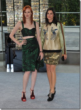 Karen Elson, Tabitha Simmons