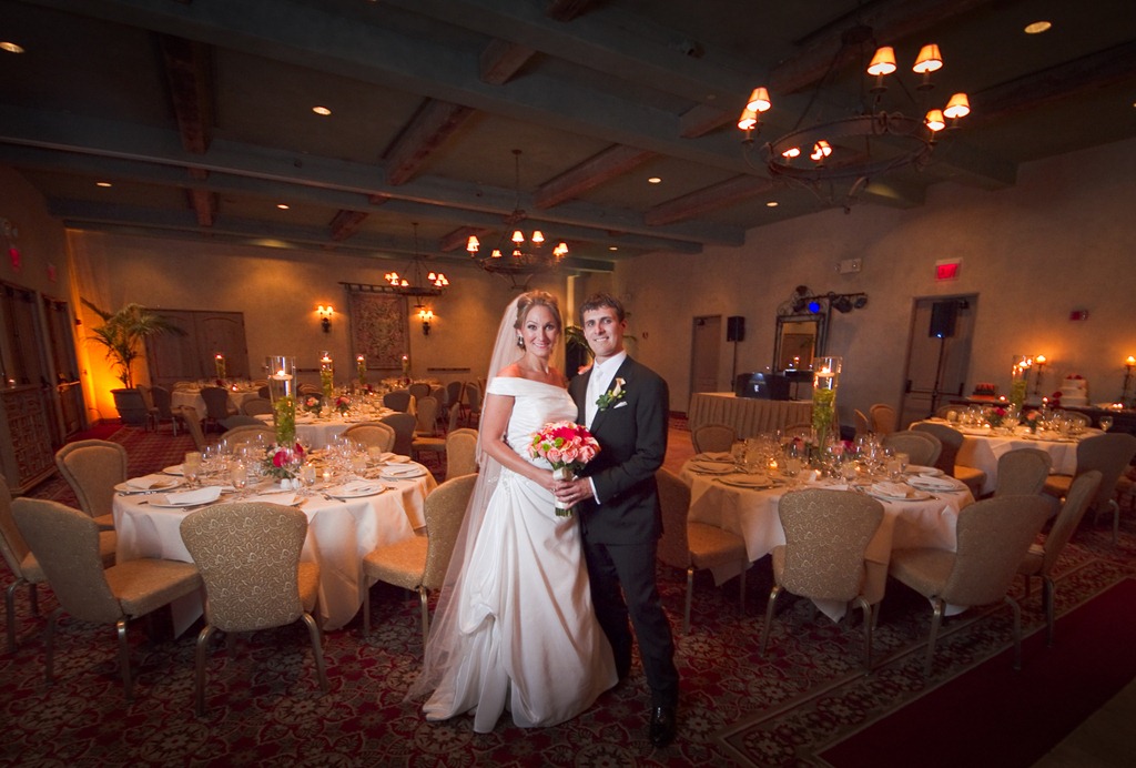 [BG%2520in%2520Ballroom1594_SchulerW11%255B5%255D.jpg]