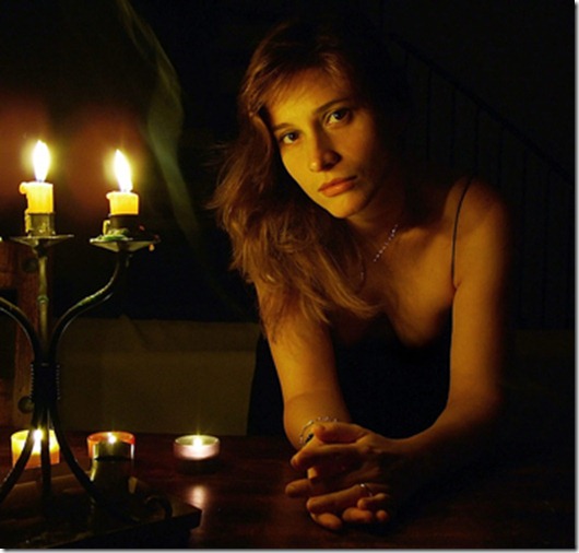 1230115012_candle-light-photography