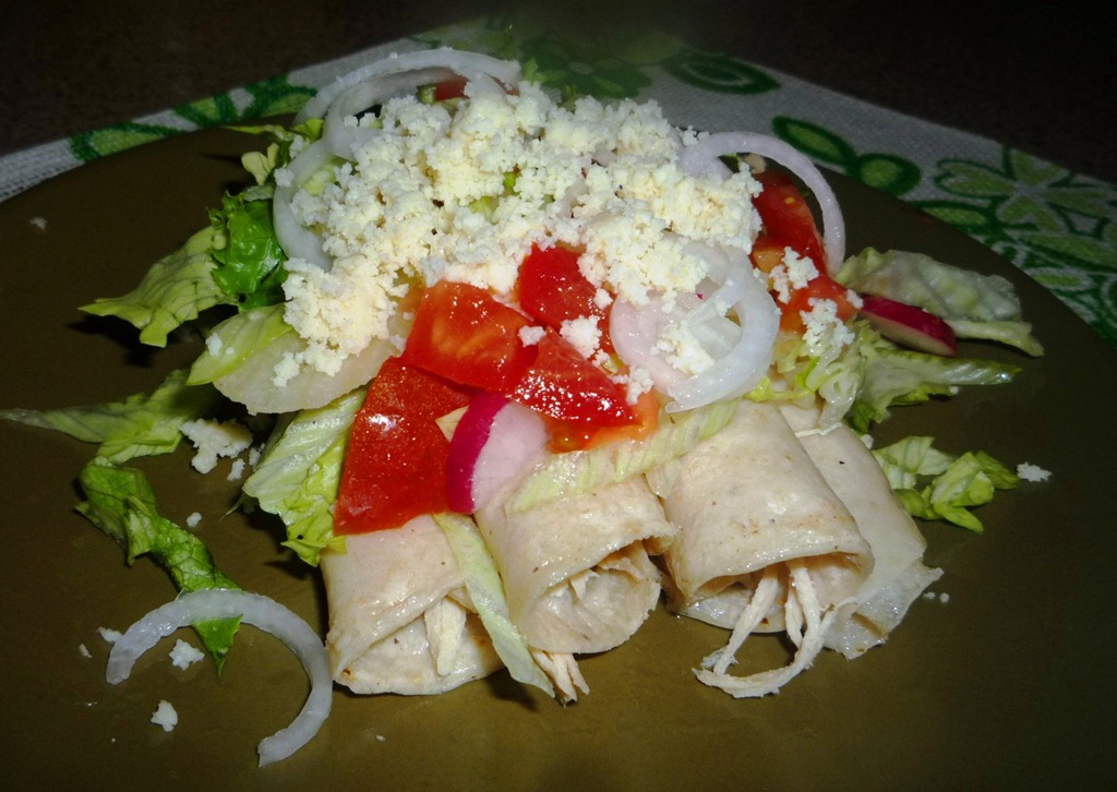 [TACOS%2520BLANDITOS%2520%25283%2529%255B3%255D.jpg]
