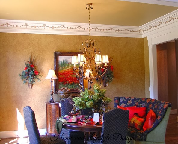 3203 Springhill DR Walls and Chandelier 3203 Springhill DR Walls and Chandelier