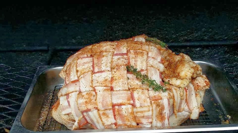 [Bacon%2520wrapped%2520turkey%2520with%2520thyme%255B4%255D.jpg]