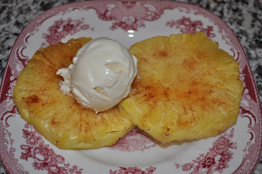 Broiled Pineapple with Frozen Yogurt;
Photo credit: Samantha Kuvin Broiled Pineapple with Frozen Yogurt;
Photo credit: Samantha Kuvin