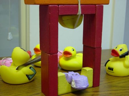 Peep Guillotine