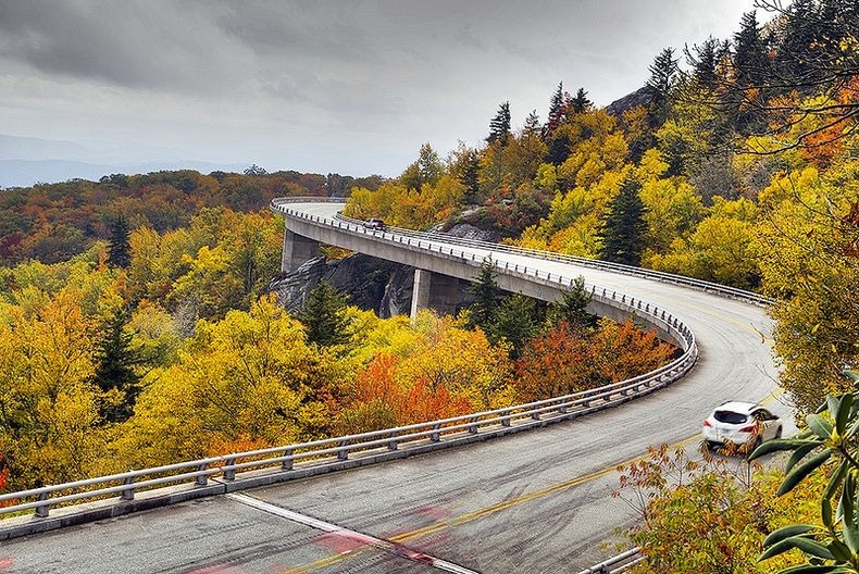 linn-cove-viaduct-0 linn-cove-viaduct-0