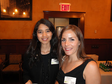 Career Guides, who are senior managers and directors in a variety of public service organizations, provide mentorship to Fellows throughout the course of the program.