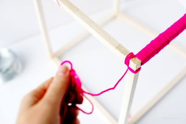 DIYGeometricLightCoverbyPenelopeAndPIp_Step5.jpg DIYGeometricLightCoverbyPenelopeAndPIp Step5