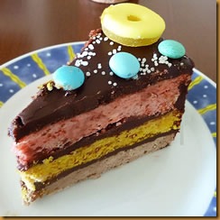 Colored layer cake - N