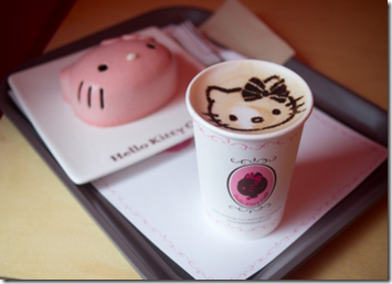 Hello-Kitty-Cake-And-Coffee-At-Hello-Kitty-Restaurant-In-Tokyo_large
