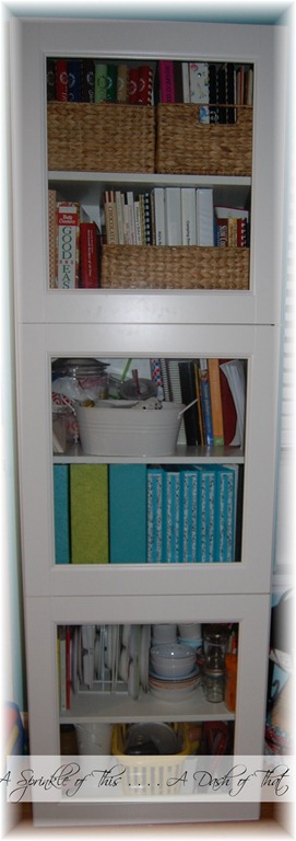 [Cabinet%2520after%2520magazine%2520holder%2520makeover%257BA%2520Sprinkle%2520of%2520This%2520.%2520.%2520.%2520.%2520A%2520Dash%2520of%2520That%257D%255B5%255D.jpg]