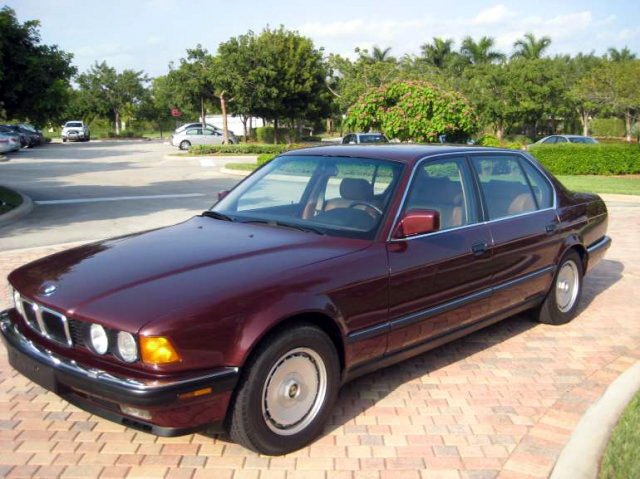 [1989-BMW-750iL-V12-3%255B5%255D.jpg]