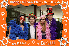 Fotos do evento Rodrigo Claro - 20.08.11. Foto numero 70 da Social Click Fotografia Digital, do Rio de Janeiro, RJ, que faz fotos divertidas, fotos malucas, fotos com fantasias, fotos na hora, fotografia maluca, fotografia divertida com molduras personalizadas. fotos divertidas malucas foto maluca animadas animado rj rio de janeiro divertida fantasia animada fotografo 15 anos fantasias com para casamentos fotografia