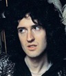 Brian May - guitarra e teclado 