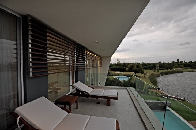 [terraza-casa-DLC-dise%25C3%25B1o-de-Vanguarda-Architects%255B13%255D.jpg]