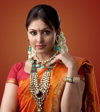 [Polki_Jewellery%255B6%255D.jpg]