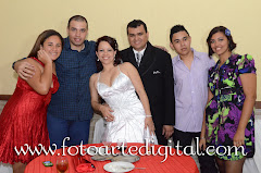 Fotos do evento Flavia e Claudir. Foto numero 5879 do estudio Foto Arte Digital, de Itaborai, RJ, que faz fotografia de casamentos (fotos de casamento), fotos de aniversario (fotografia de aniversario), fotos de 15 anos, fotos de criancas (fotografia infantil), fotos de eventos sociais, videos de casamento, videos de 15 anos, videos de making-of, videos de aniversario, video infantil (video de criancas) e videos de eventos sociais. Fotojornalismo e videojornalismo em Itaborai, RJ.
