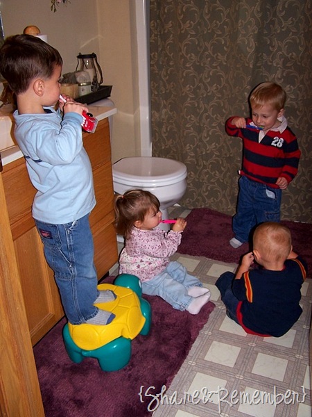 [kidsbrush%255B3%255D.jpg]