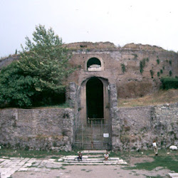 45.- Mausoleo de Augusto, Roma.