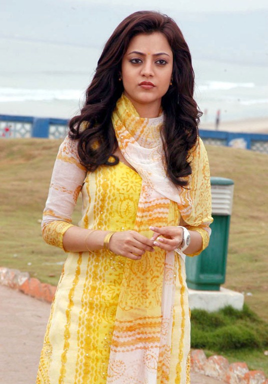 [nisha-agarwal%2520in%2520churidar%255B3%255D.jpg]