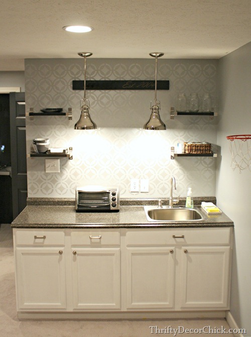 The Backsplash Other Than Tile from Thrifty Decor Chick