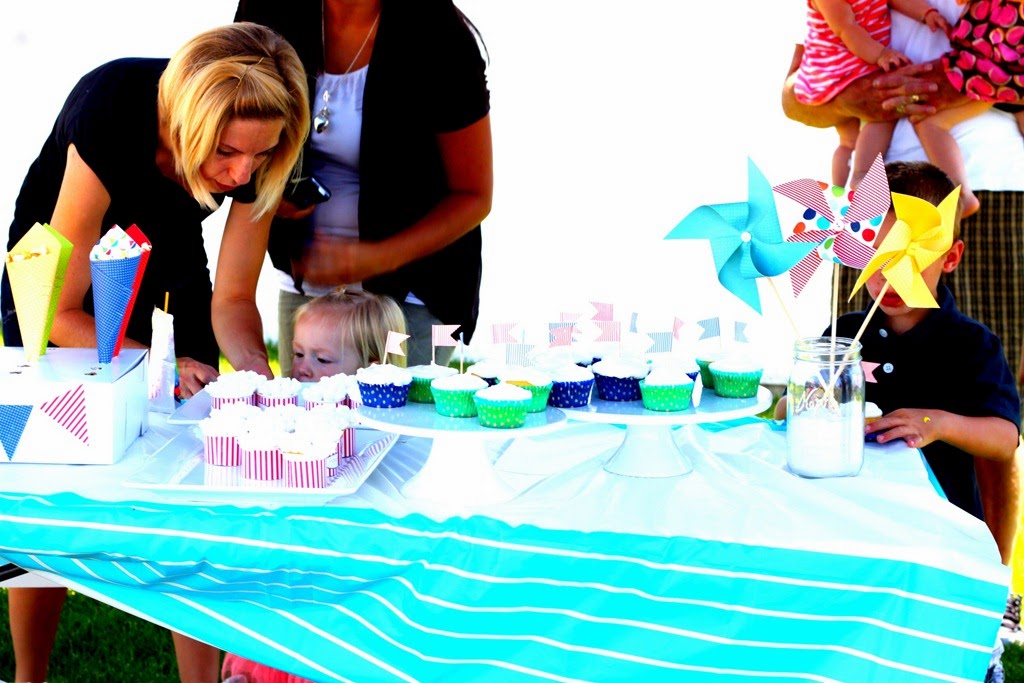 [birthday%2520party%2520jpg%255B19%255D.jpg]