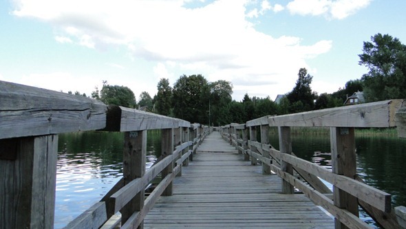 Ponte flutuante em Trakai