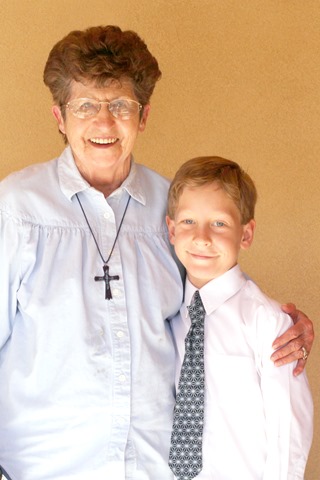 2013 04 21_0561 sean and miss bobbie cropped 2013 04 21_0561 sean and miss bobbie cropped