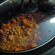 Crock Pot Hot Dogs / Franks and Beans -- Easy